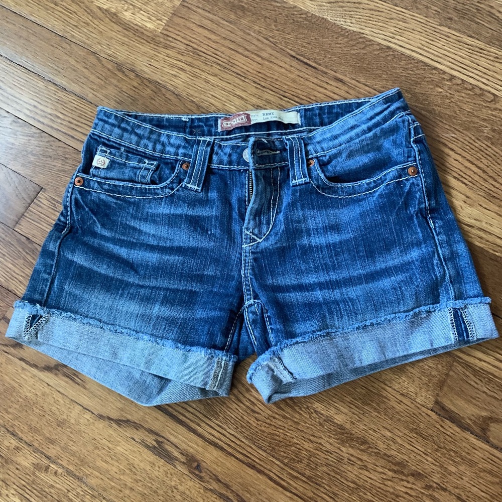 Big Star jean short size 26
